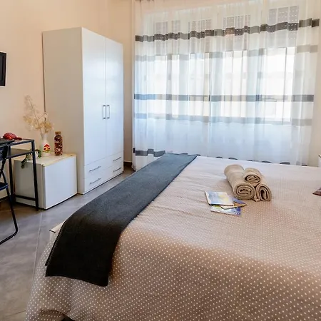 La Tortuga Bed & Breakfast 4*